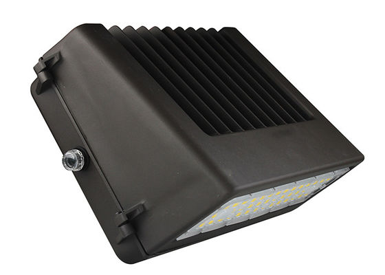 DLC 5000K 100W 13000LM은 가득 찬 결산일 주도하는 월팩 빛을 이끌었습니다